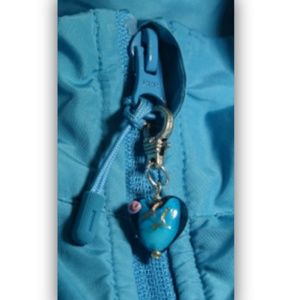 NWT GnD Handmade HANDBAG JEWELRY ZIPPER PULL 1046E